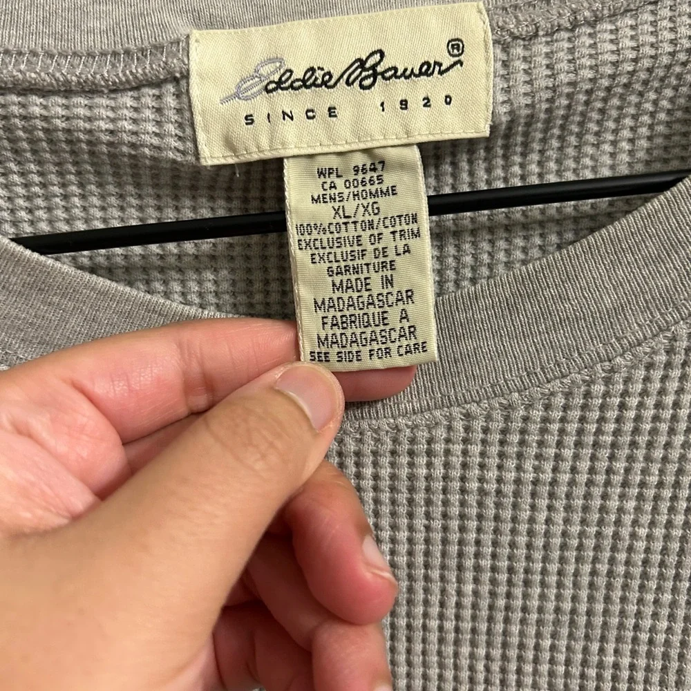 Eddie Bauer Light Gray Waffle Knit Top - Picture 3 of 7